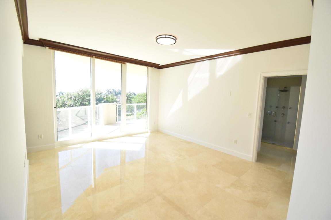 1063 Hillsboro Mile #301 Hillsboro Beach, FL 33062