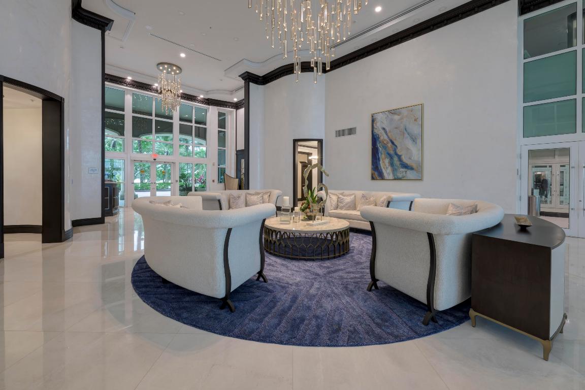 1063 Hillsboro Mile #301 Hillsboro Beach, FL 33062