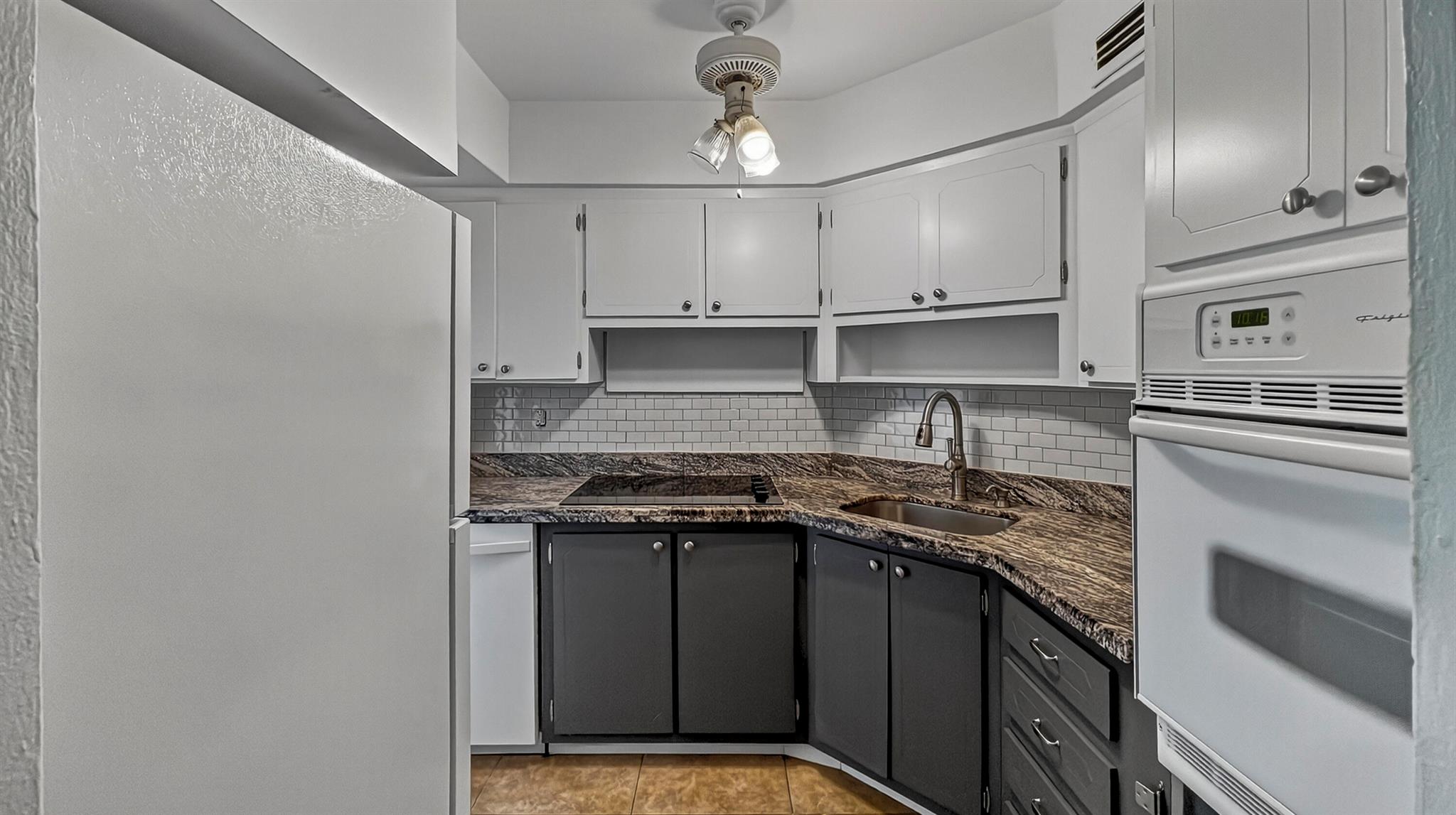 2151 NE 42th Nd Ct #136