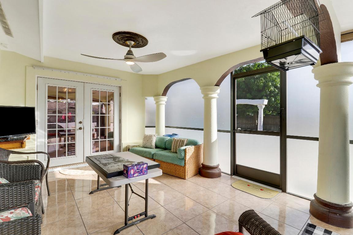 10868 Larch Palm Beach Gardens, FL 33418