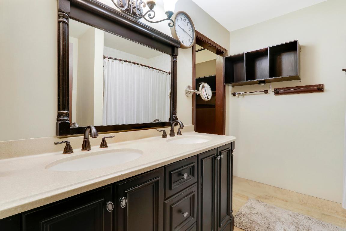 10868 Larch Palm Beach Gardens, FL 33418