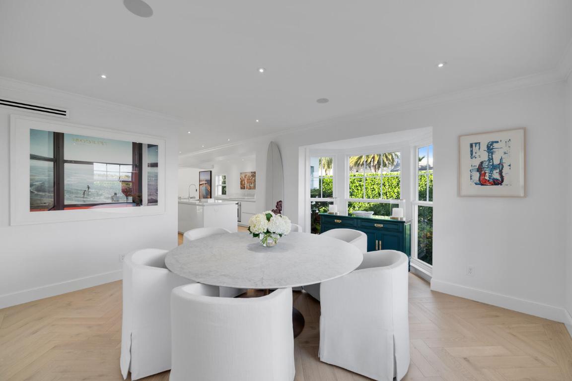 7103 S Flagler West Palm Beach, FL 33405