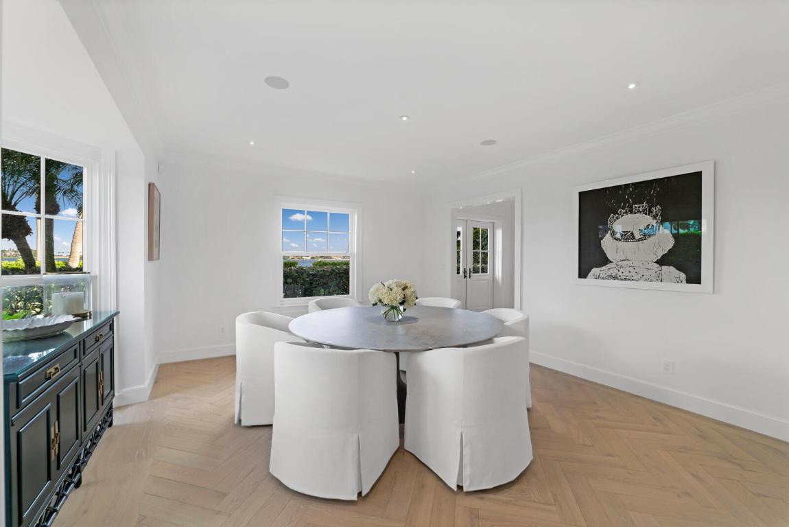 7103 S Flagler West Palm Beach, FL 33405