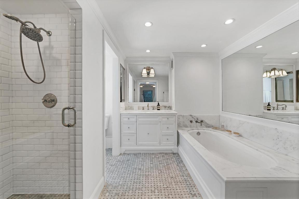 7103 S Flagler West Palm Beach, FL 33405