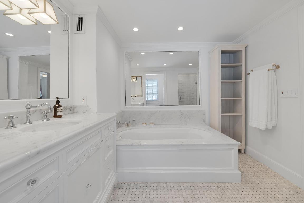 7103 S Flagler West Palm Beach, FL 33405