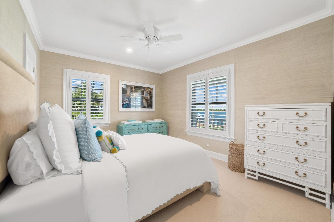 7103 S Flagler West Palm Beach, FL 33405