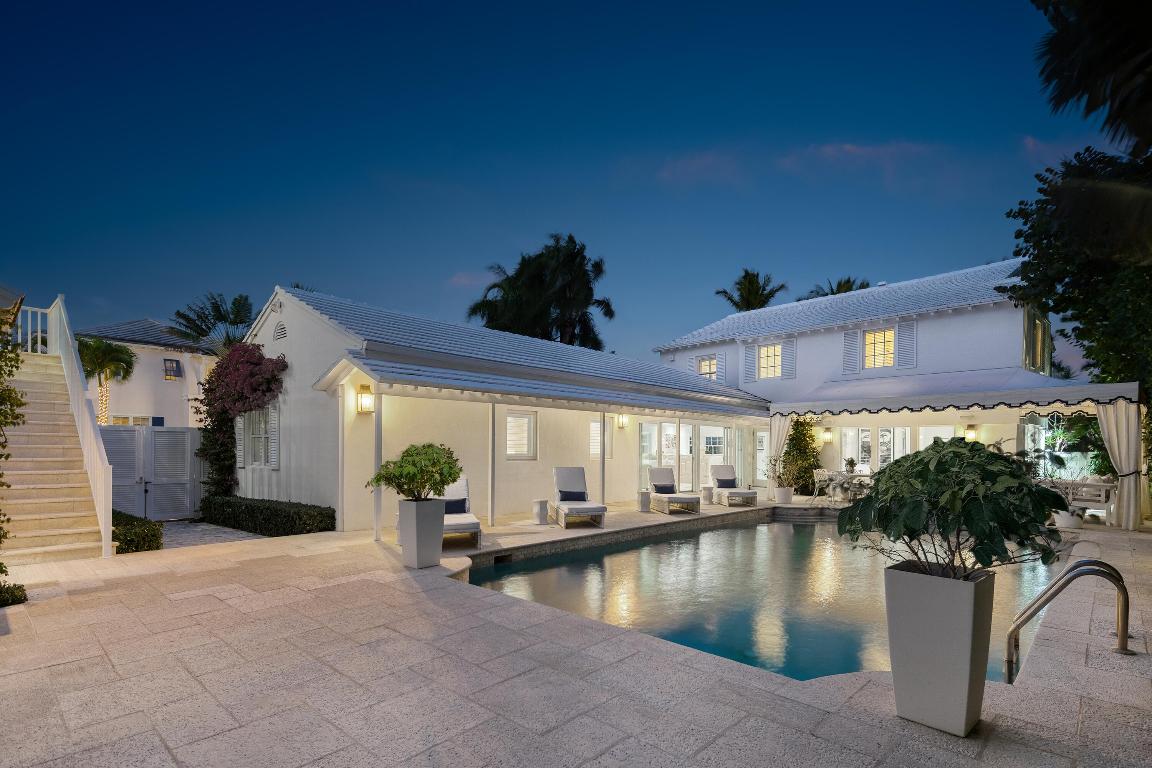 7103 S Flagler West Palm Beach, FL 33405