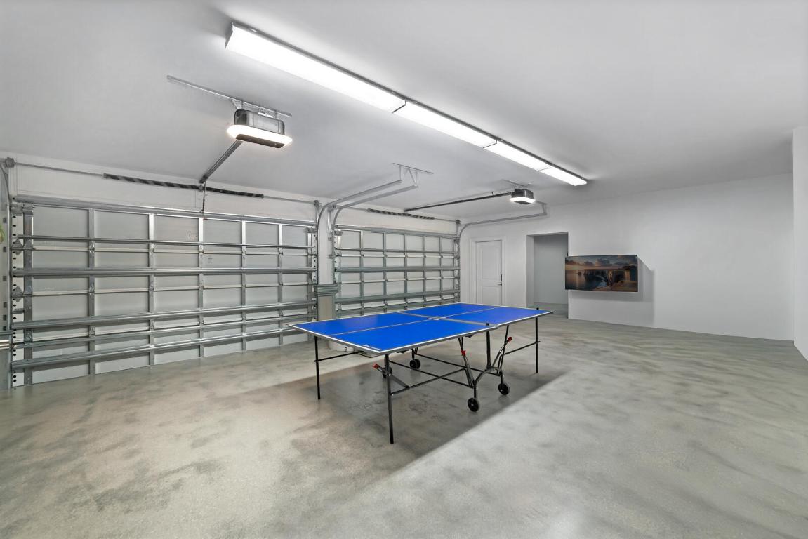 7103 S Flagler West Palm Beach, FL 33405