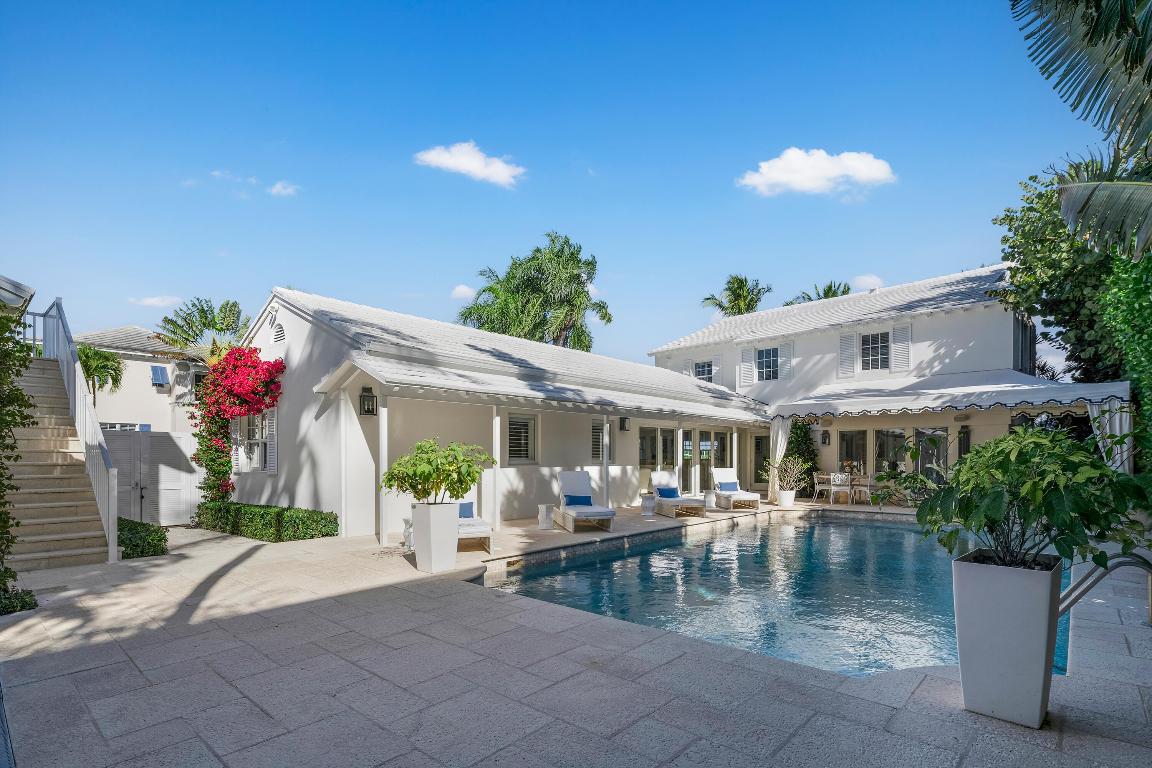 7103 S Flagler West Palm Beach, FL 33405