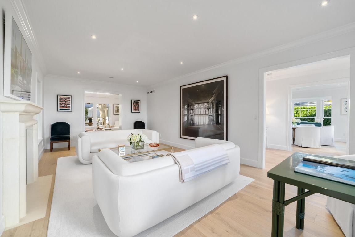 7103 S Flagler West Palm Beach, FL 33405