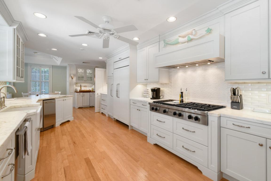 485 S Beach Jupiter Island, FL 33455