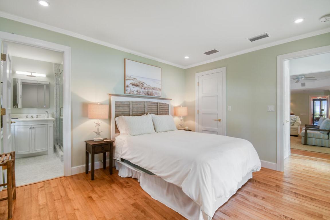 485 S Beach Jupiter Island, FL 33455