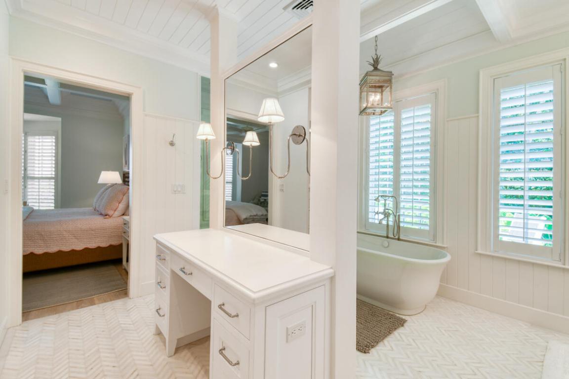 485 S Beach Jupiter Island, FL 33455