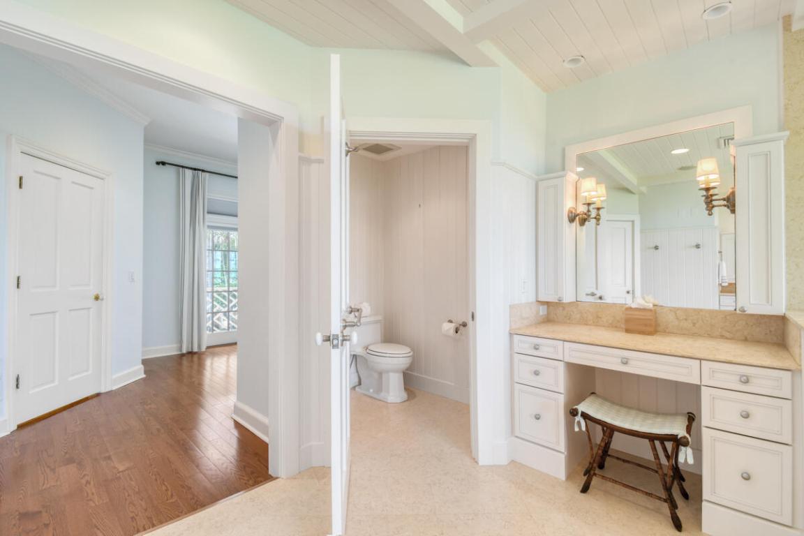 485 S Beach Jupiter Island, FL 33455