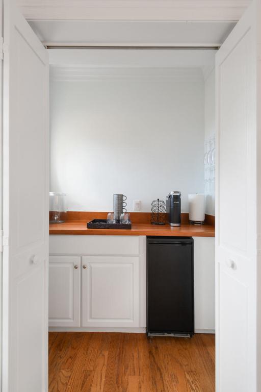 485 S Beach Jupiter Island, FL 33455