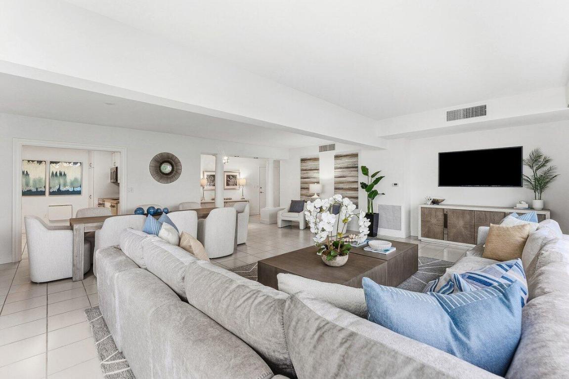 44 Cocoanut #120b Palm Beach, FL 33480