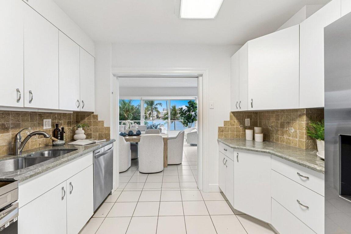 44 Cocoanut #120b Palm Beach, FL 33480