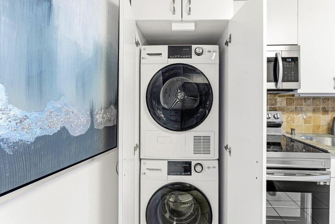 44 Cocoanut #120b Palm Beach, FL 33480