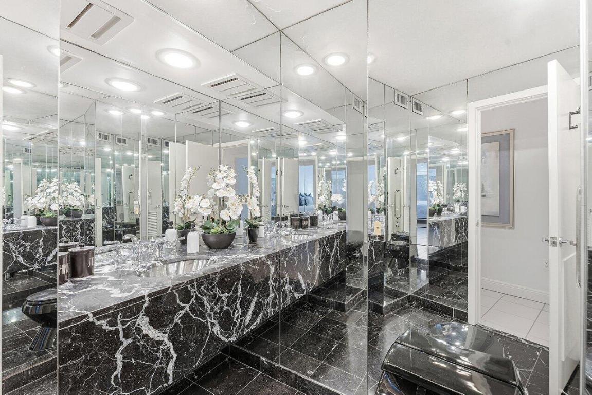 44 Cocoanut #120b Palm Beach, FL 33480