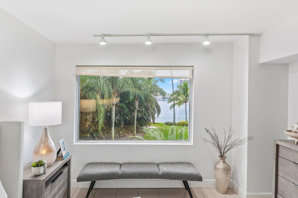 44 Cocoanut #120b Palm Beach, FL 33480