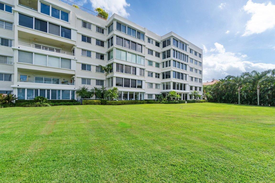 44 Cocoanut #120b Palm Beach, FL 33480