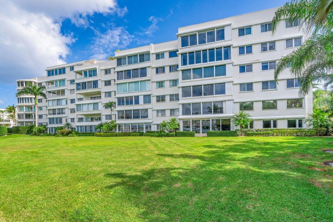 44 Cocoanut #120b Palm Beach, FL 33480