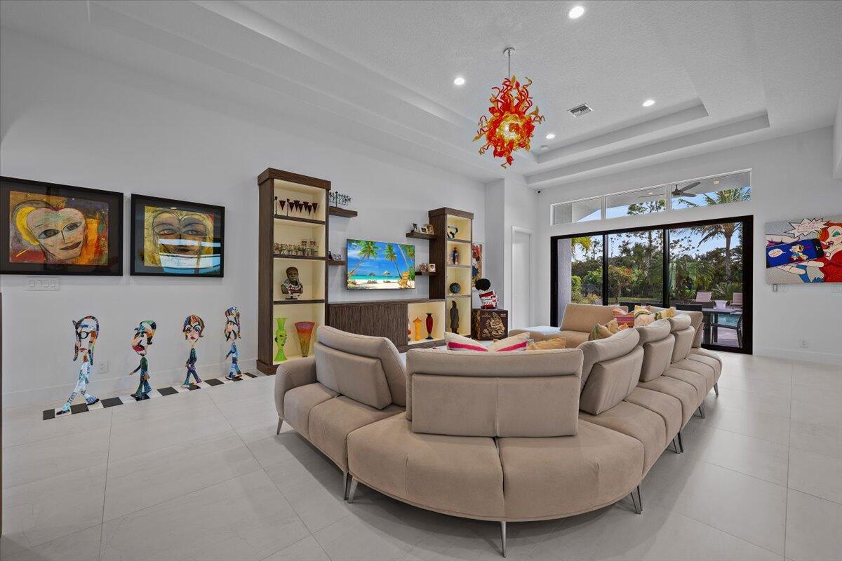 180 Carina Jupiter, FL 33478