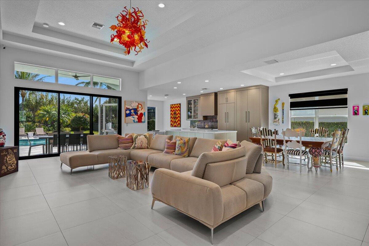 180 Carina Jupiter, FL 33478