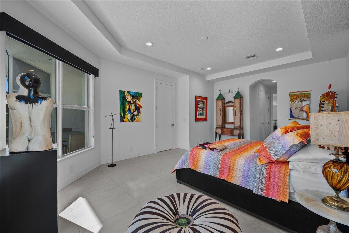 180 Carina Jupiter, FL 33478