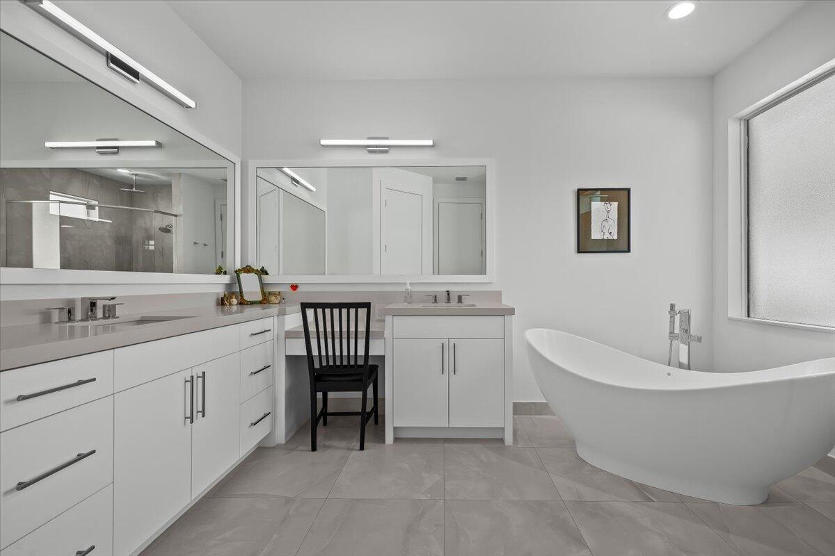 180 Carina Jupiter, FL 33478