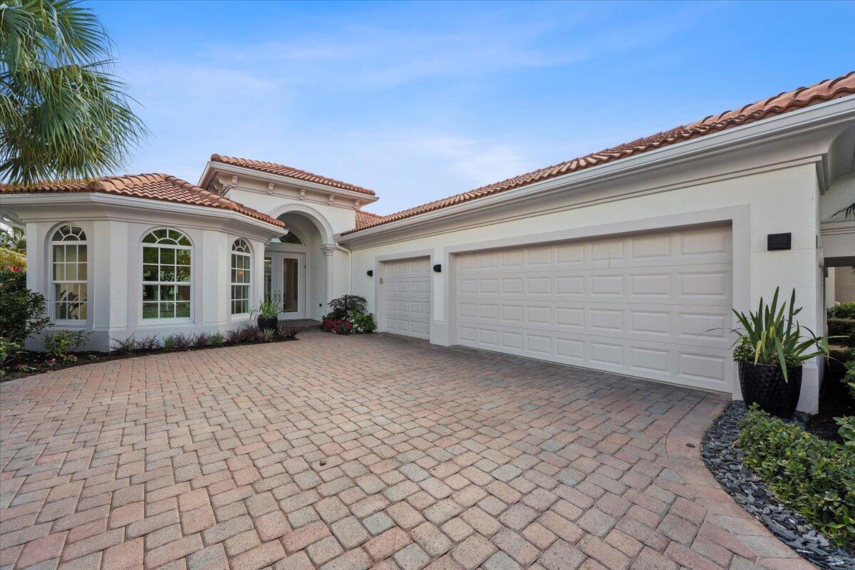 180 Carina Jupiter, FL 33478