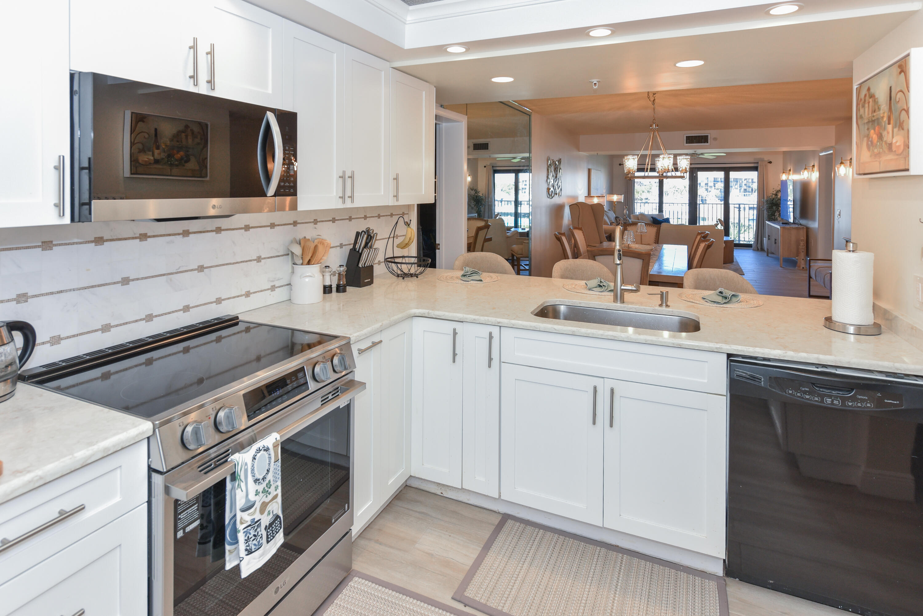 901 Seafarer #302 Jupiter, FL 33477