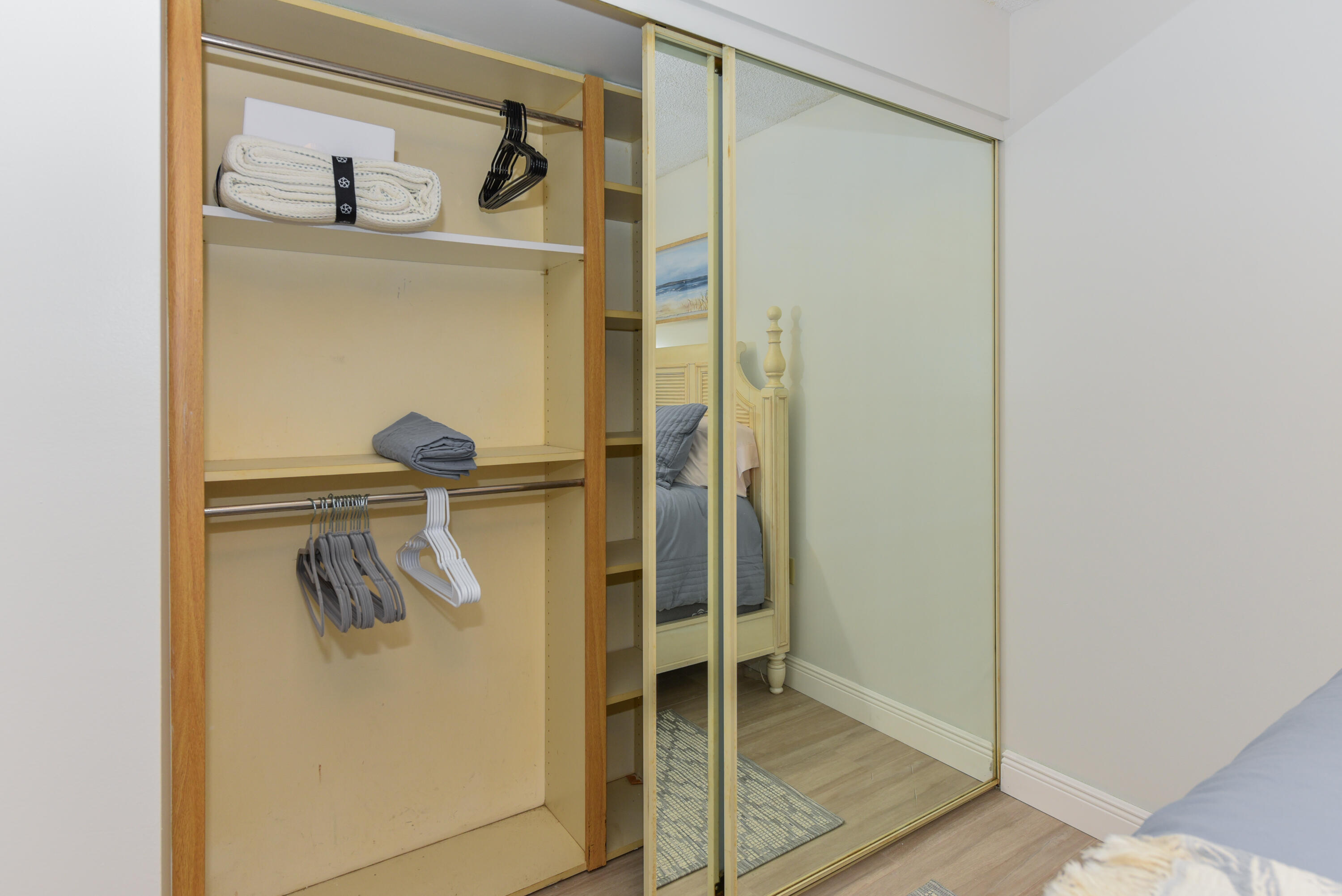 901 Seafarer #302 Jupiter, FL 33477