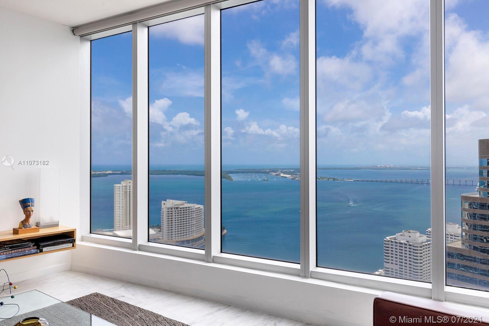 image Icon Brickell III (W Miami)3
