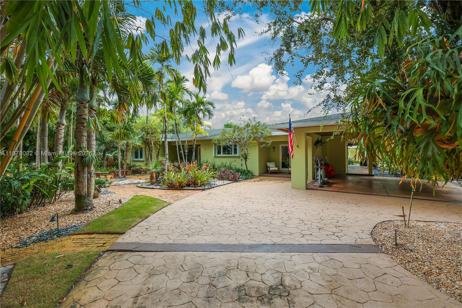 9234 SW 112th St Miami, FL 33176