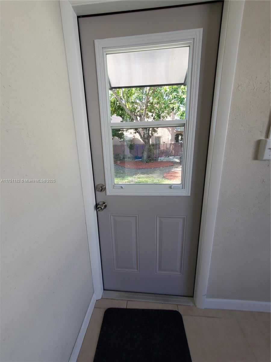 70 NW 33rd St Miami, FL 33127