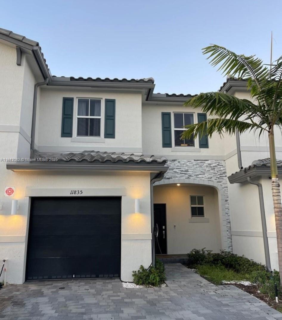 11835 NW 46th St,Coral Springs, FL 33076