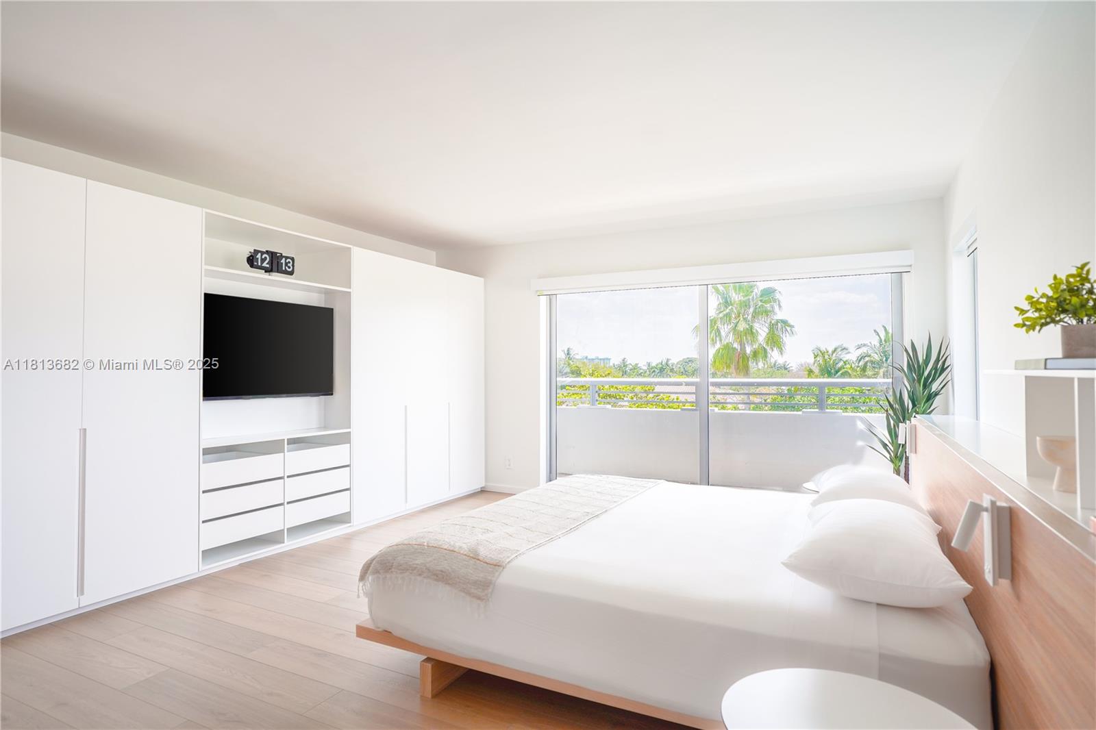 10250 Collins Ave #PH1 Bal Harbour, FL 33154