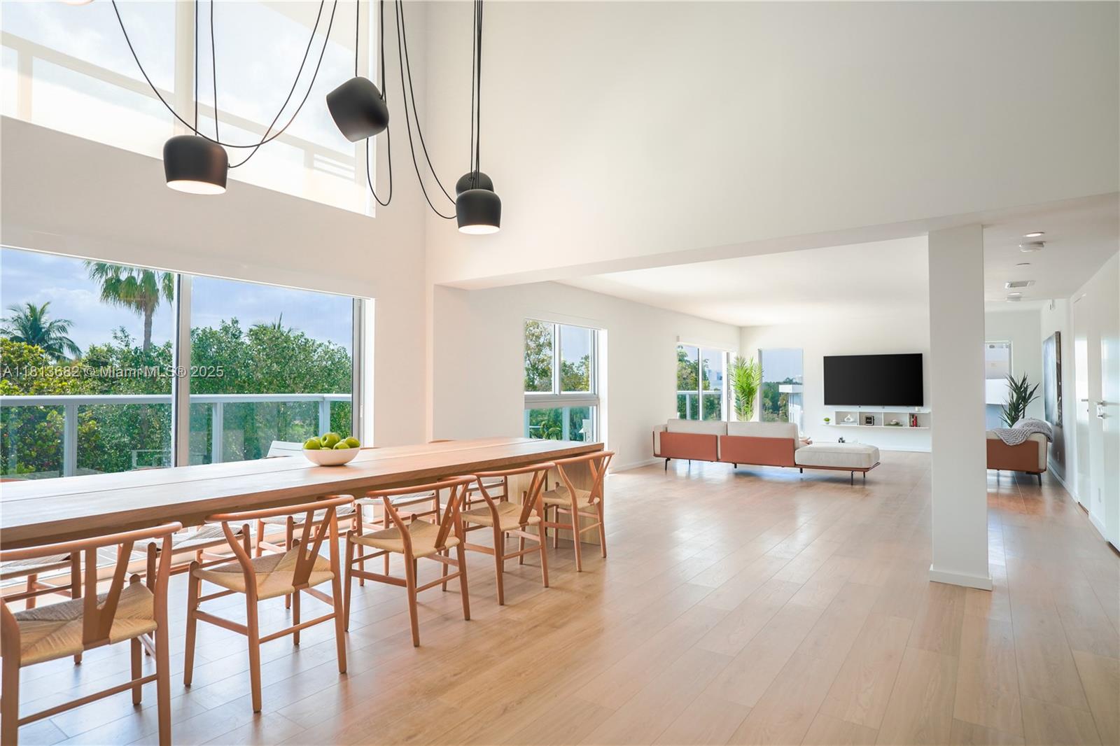 10250 Collins Ave #PH1 Bal Harbour, FL 33154