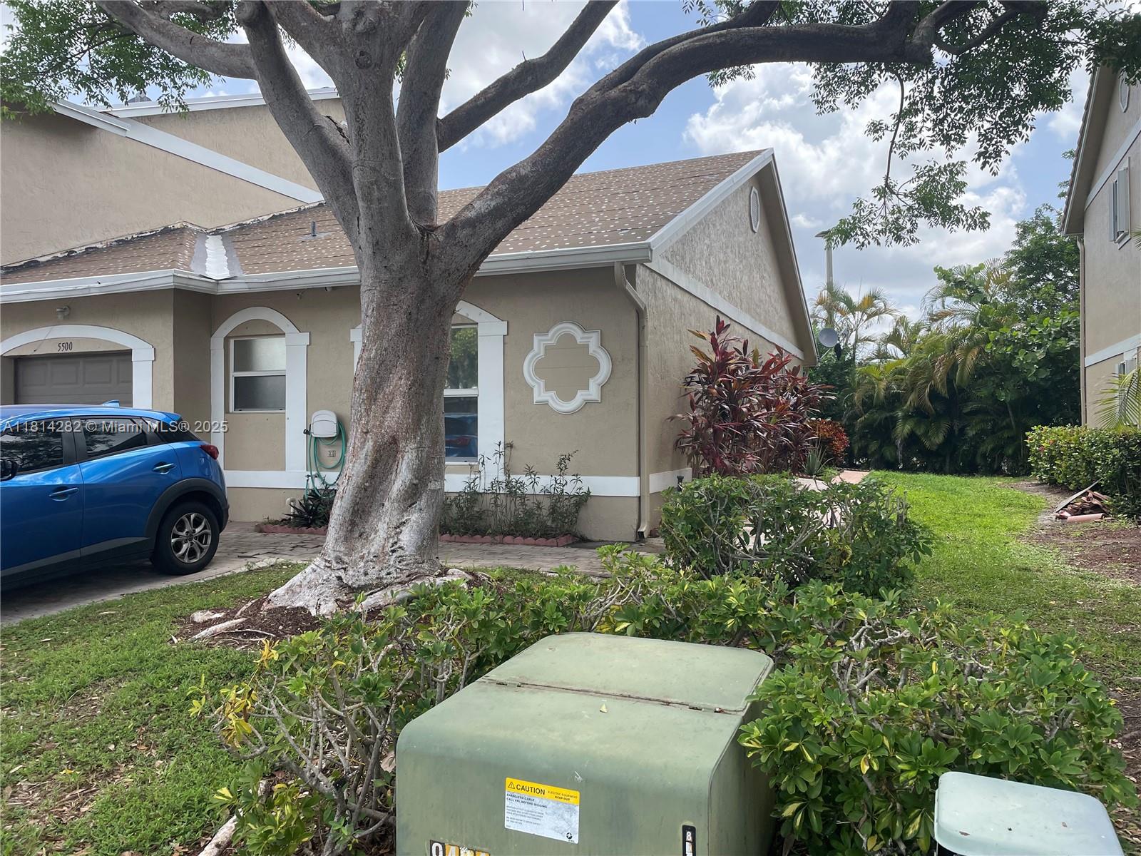 5500 NW 90th Ter