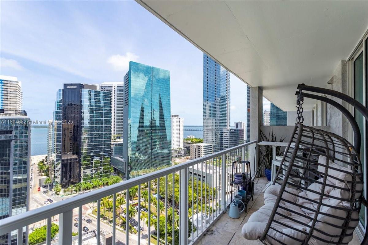 image Vue At Brickell15