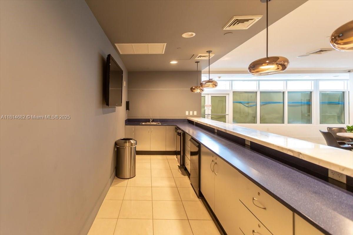 image Vue At Brickell25