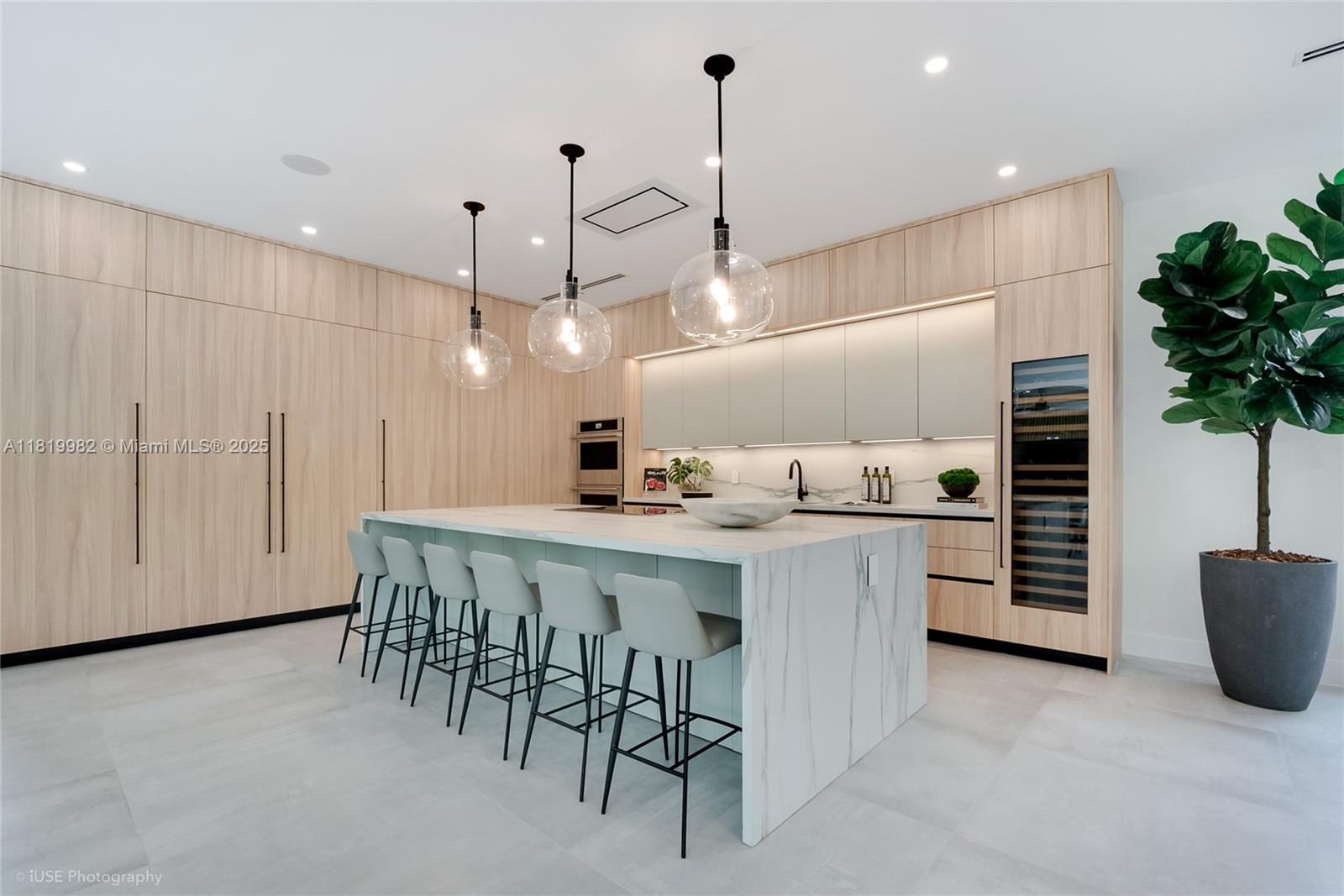 4110 Park Ave Miami, FL 33133