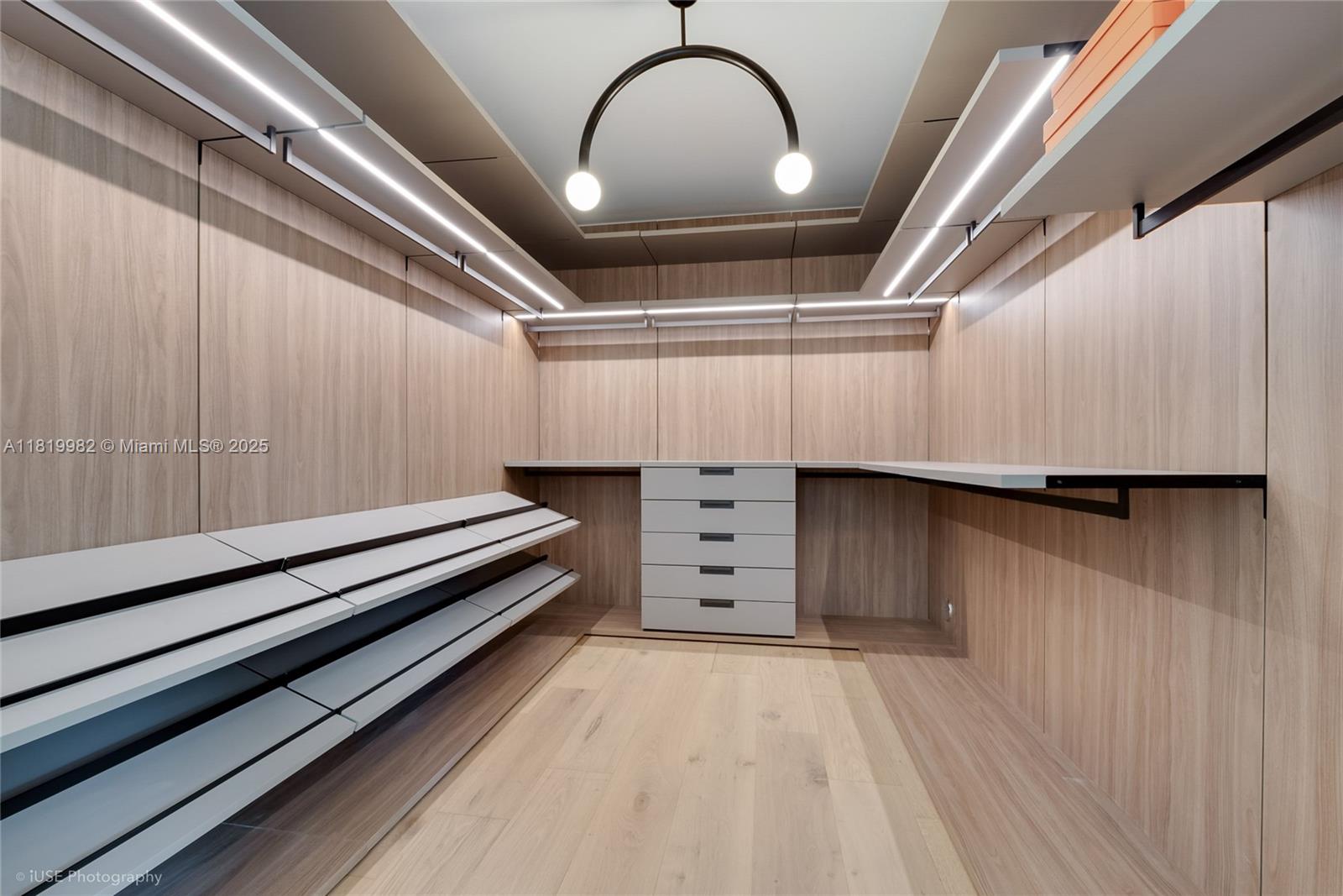 4110 Park Ave Miami, FL 33133