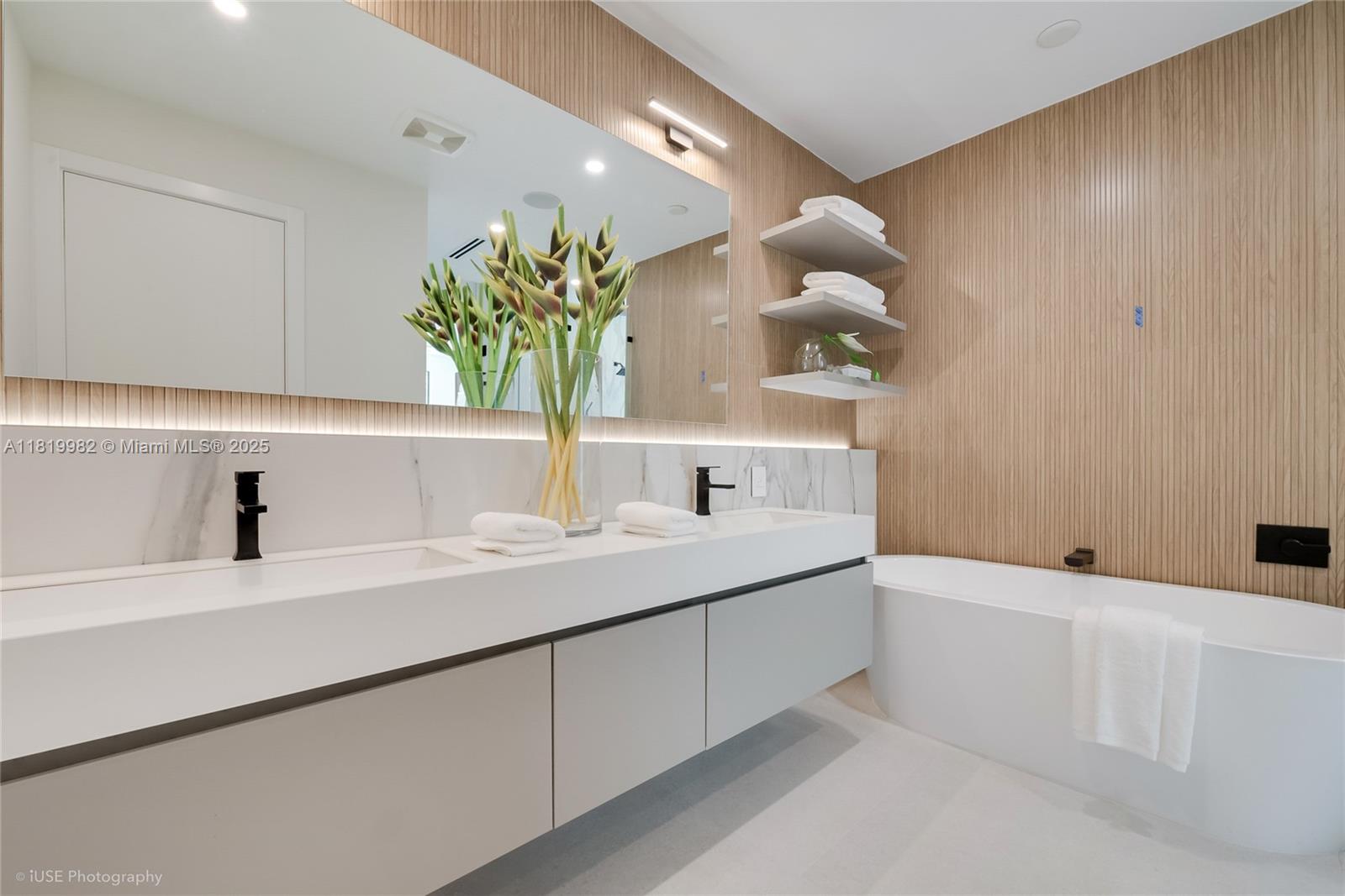 4110 Park Ave Miami, FL 33133