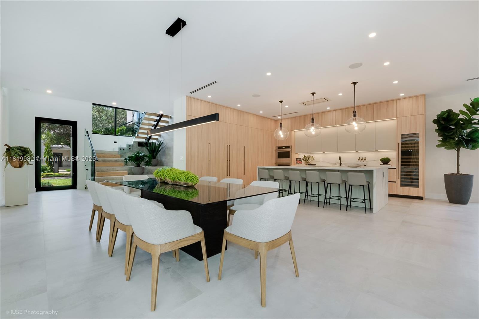 4110 Park Ave Miami, FL 33133