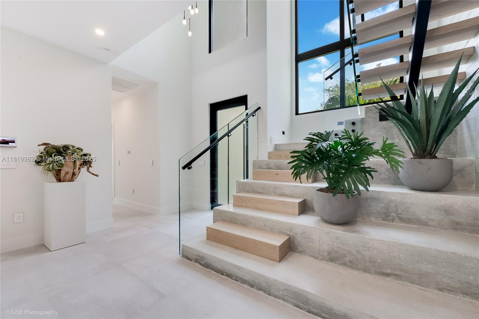 4110 Park Ave Miami, FL 33133