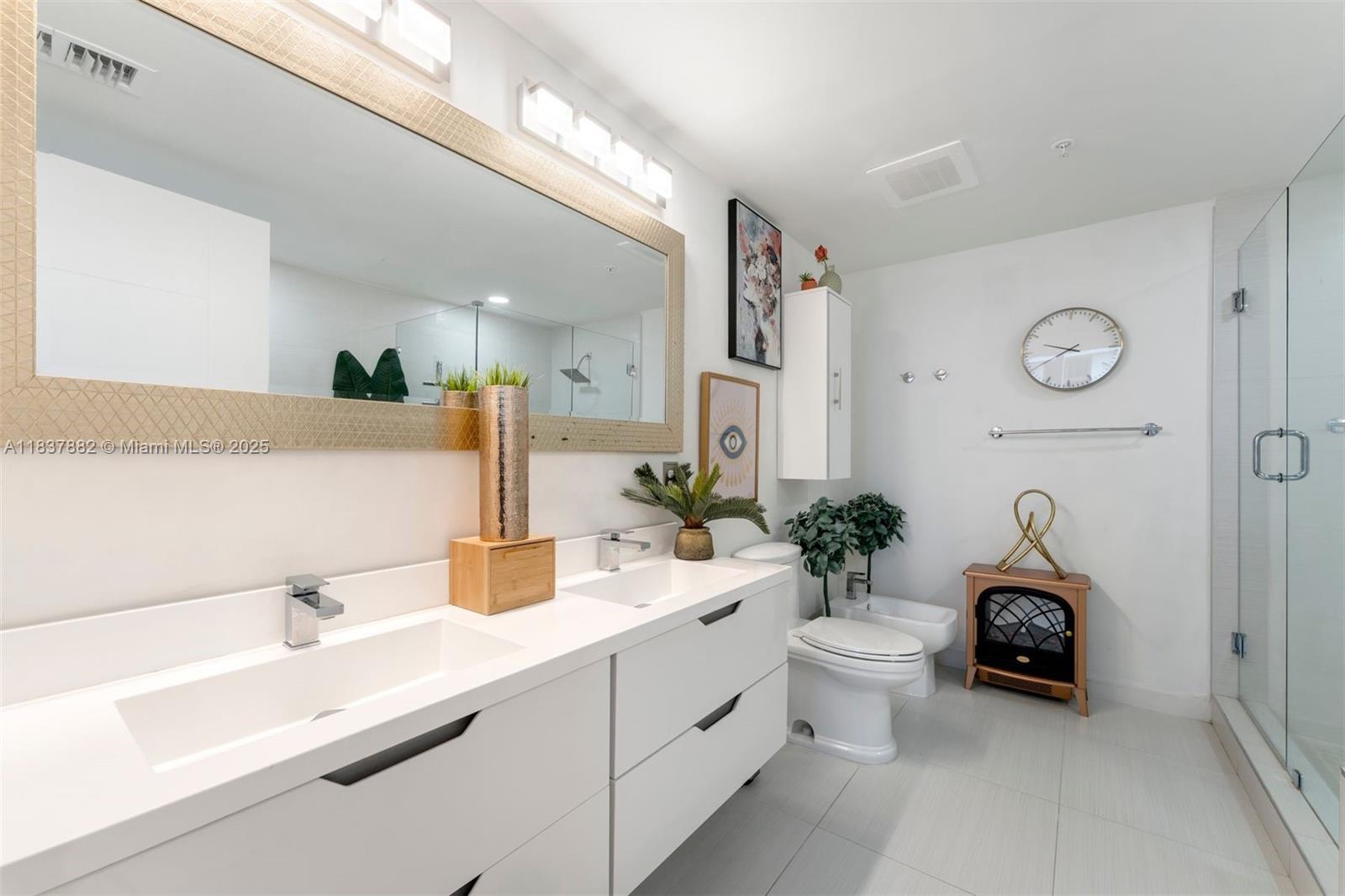 image BRICKELL TEN CONDO17