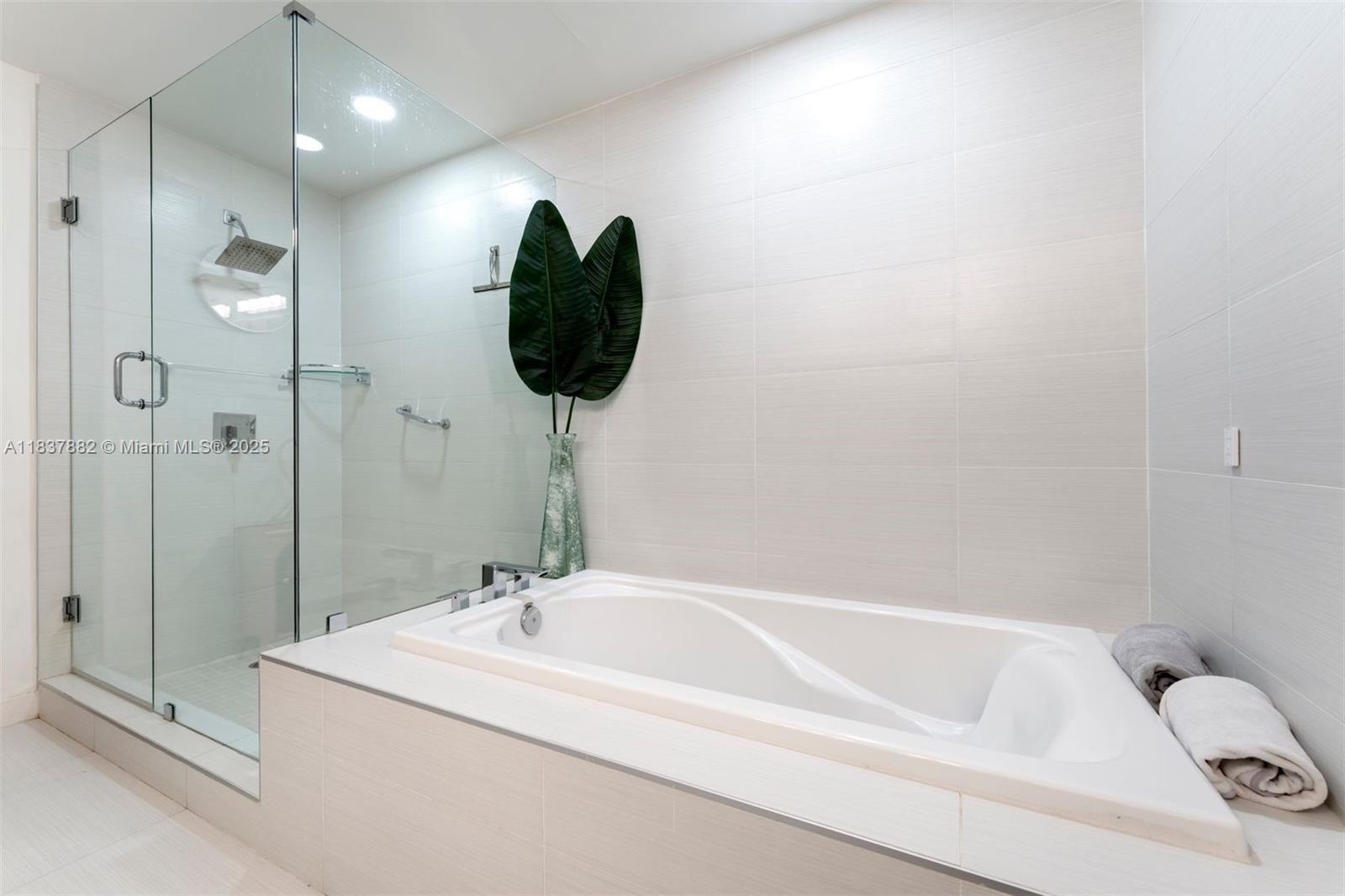 image BRICKELL TEN CONDO18