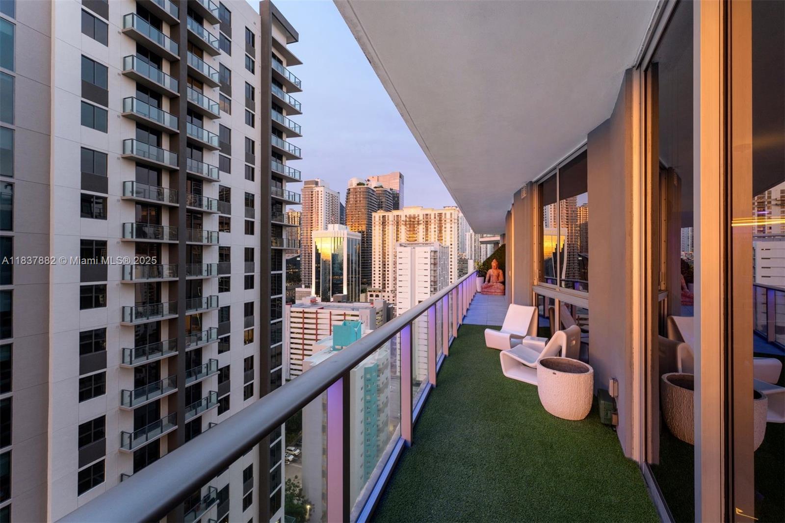 image BRICKELL TEN CONDO29